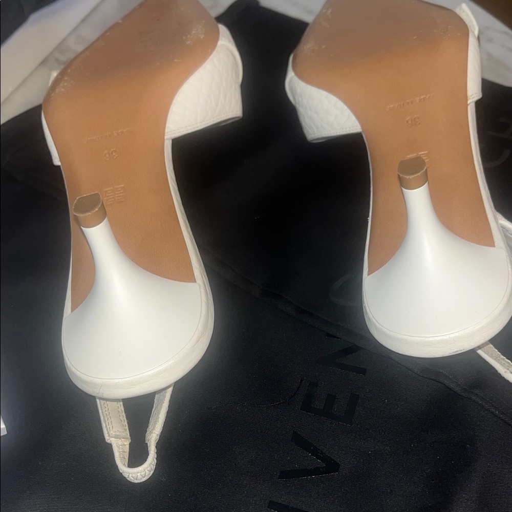 Givenchy White Box with Black Logo - Picture 7 of 16
